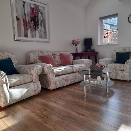 Town Centre Cottage Тюксбъри Екстериор снимка