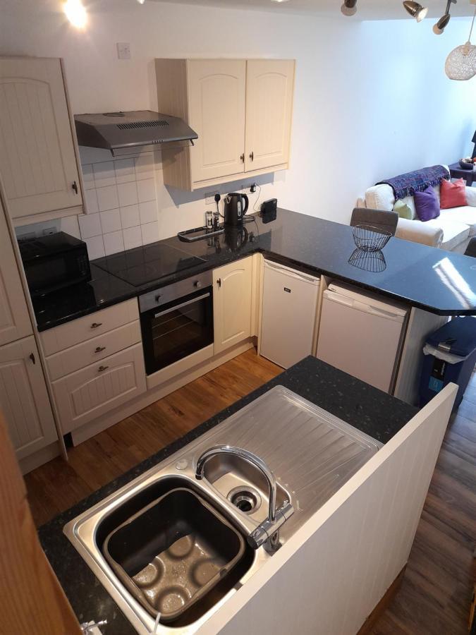 Town Centre Cottage Тюксбъри Екстериор снимка