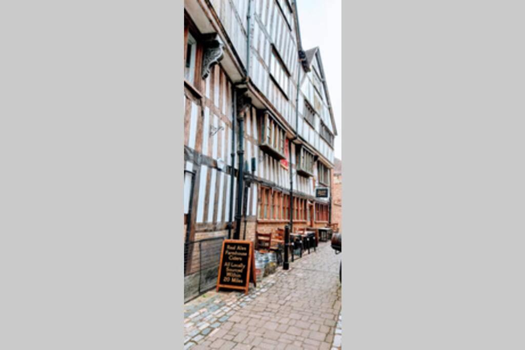 Town Centre Cottage Тюксбъри Екстериор снимка